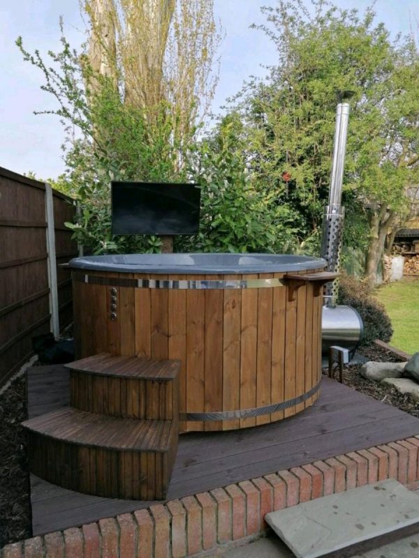 grey wood fire spas lifestyle img 1 zoom 1.jpg