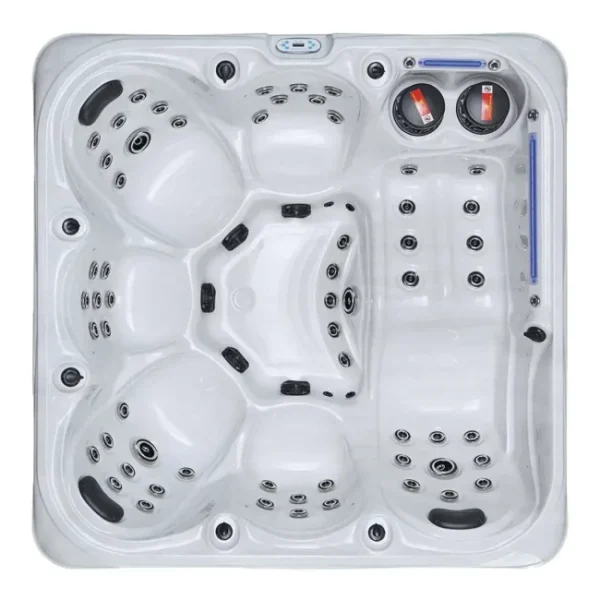 solana quattro max hot tub