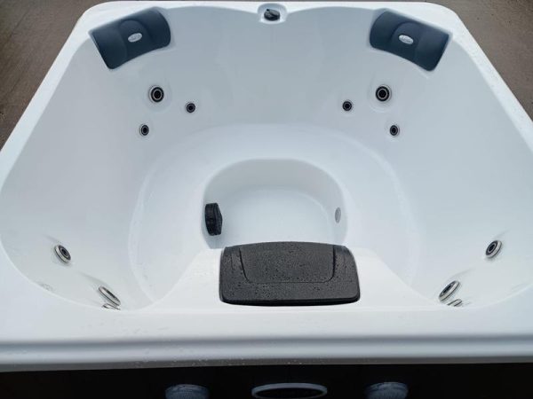 Triton SE Premium - Image 7