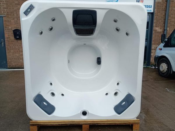 Triton SE Premium - Image 10