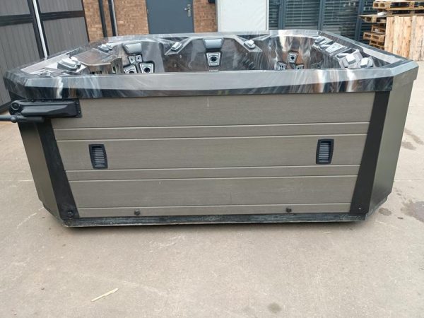 Marquis Spas V94L - Image 5