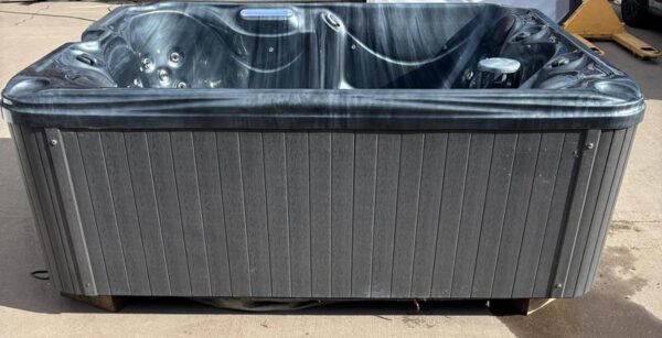 orca leisure chaser ii + 3kw air source heat pump