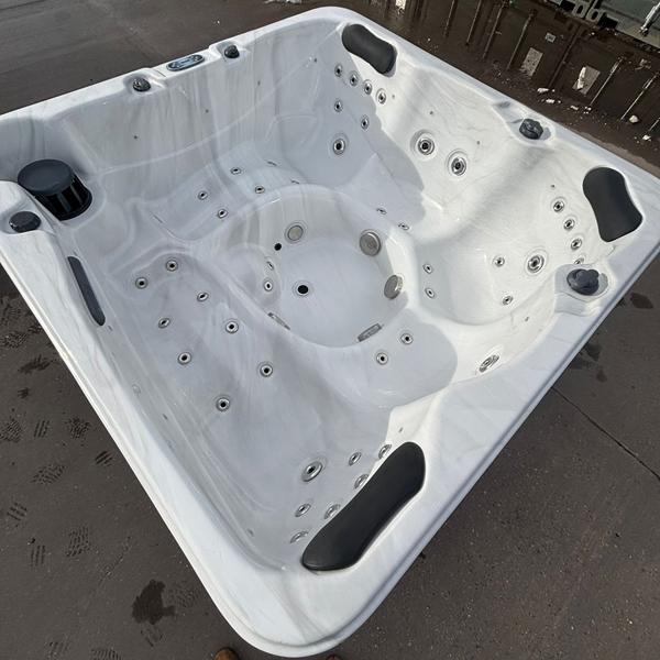 platinum spas happy hot tub