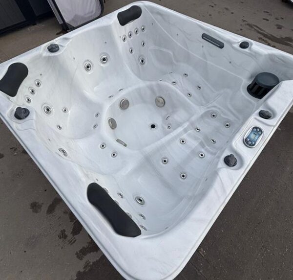 platinum spas happy hot tub