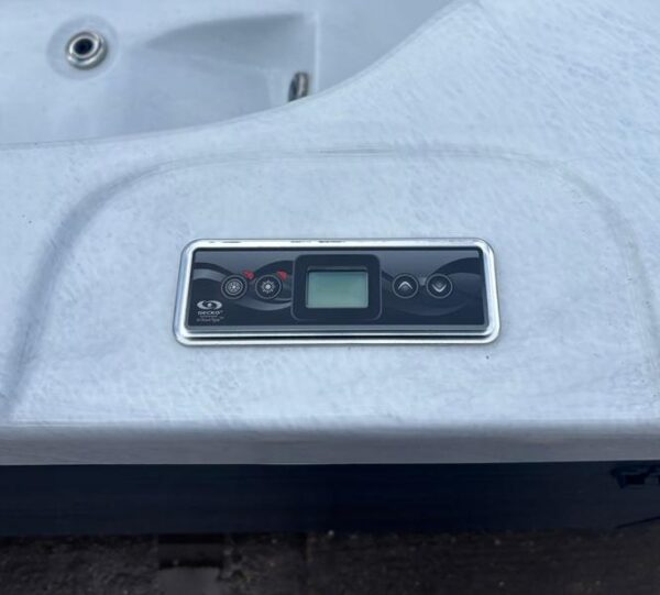 platinum spas torina