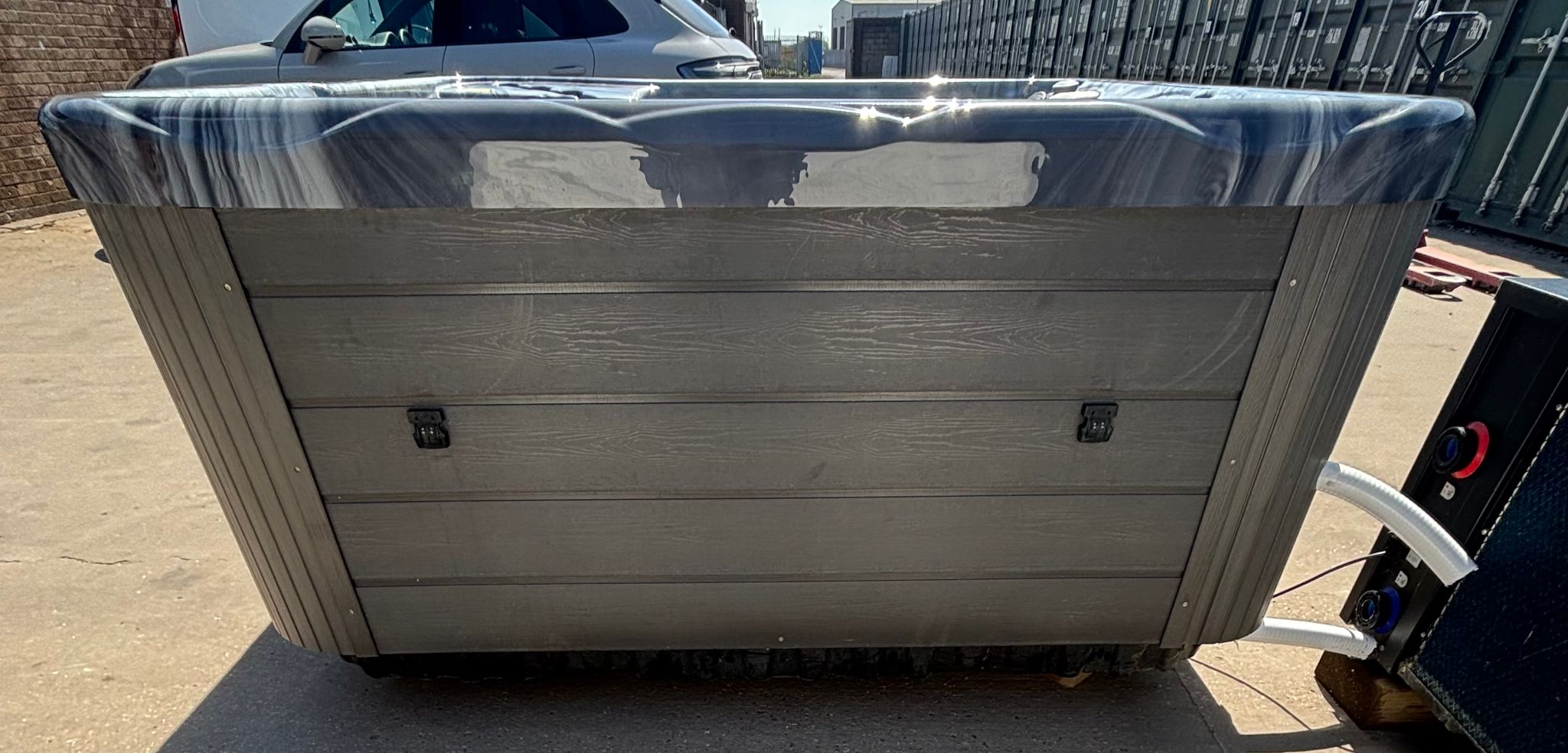 wellis pluto + 7 kw air source heat pump