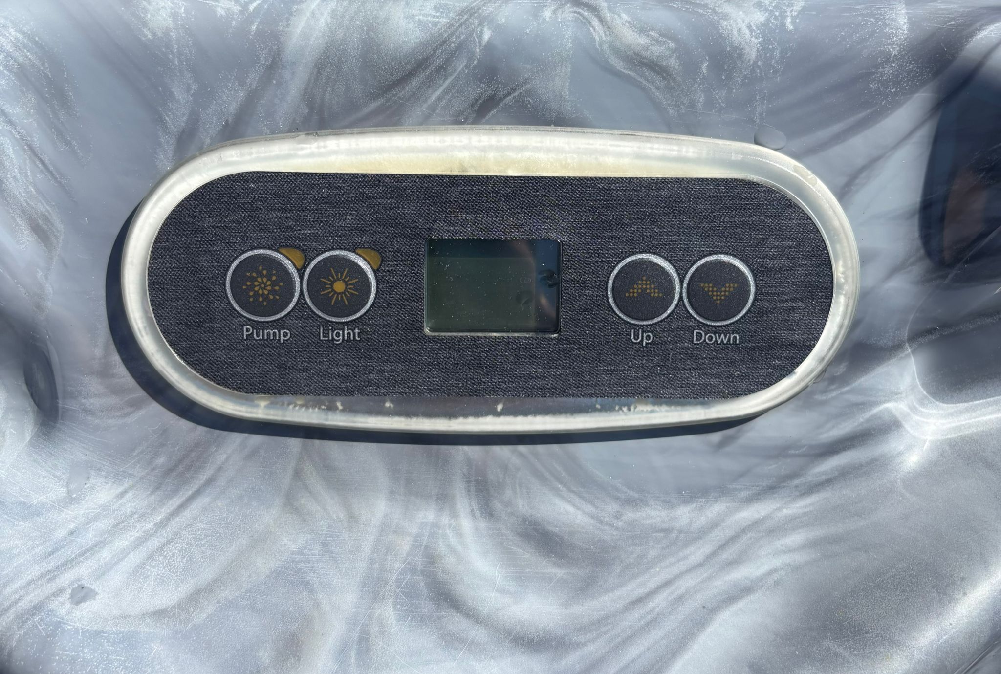 wellis pluto + 7 kw air source heat pump