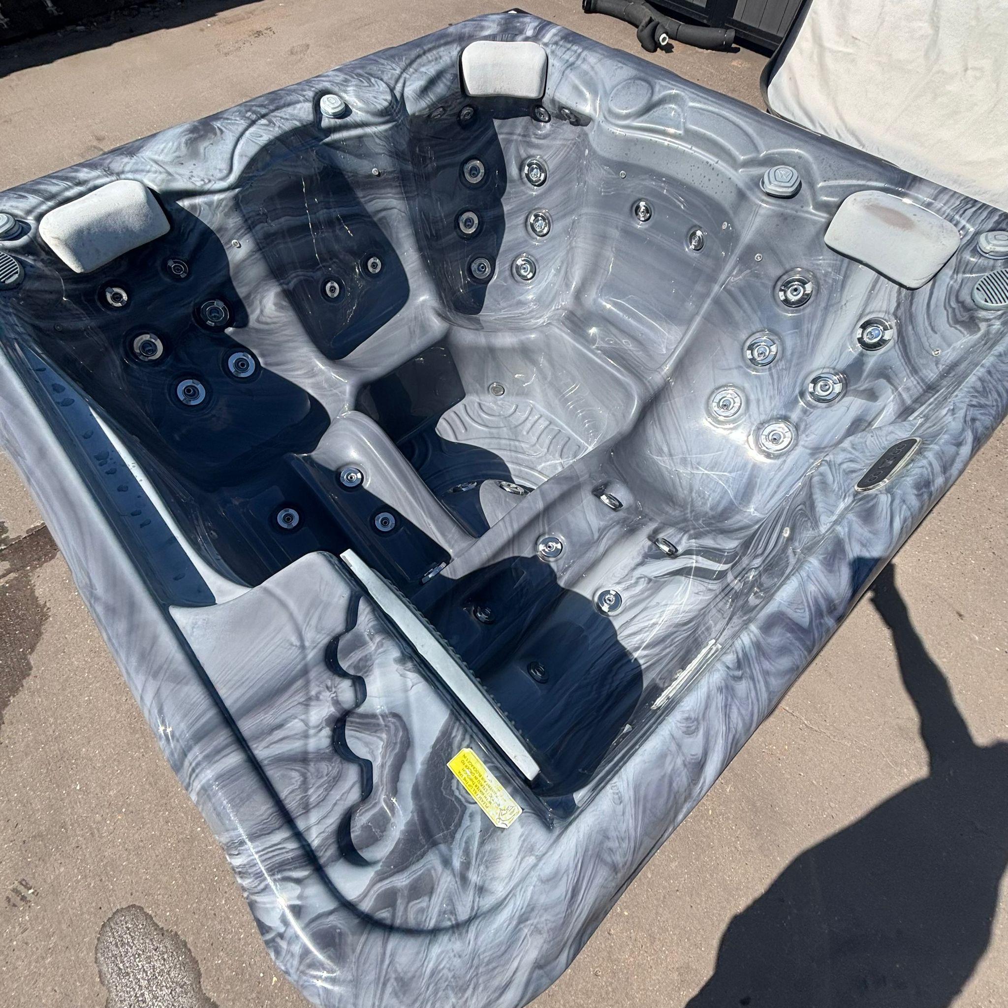 wellis pluto + 7 kw air source heat pump