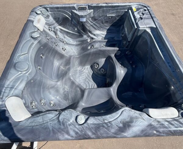 wellis pluto + 7 kw air source heat pump