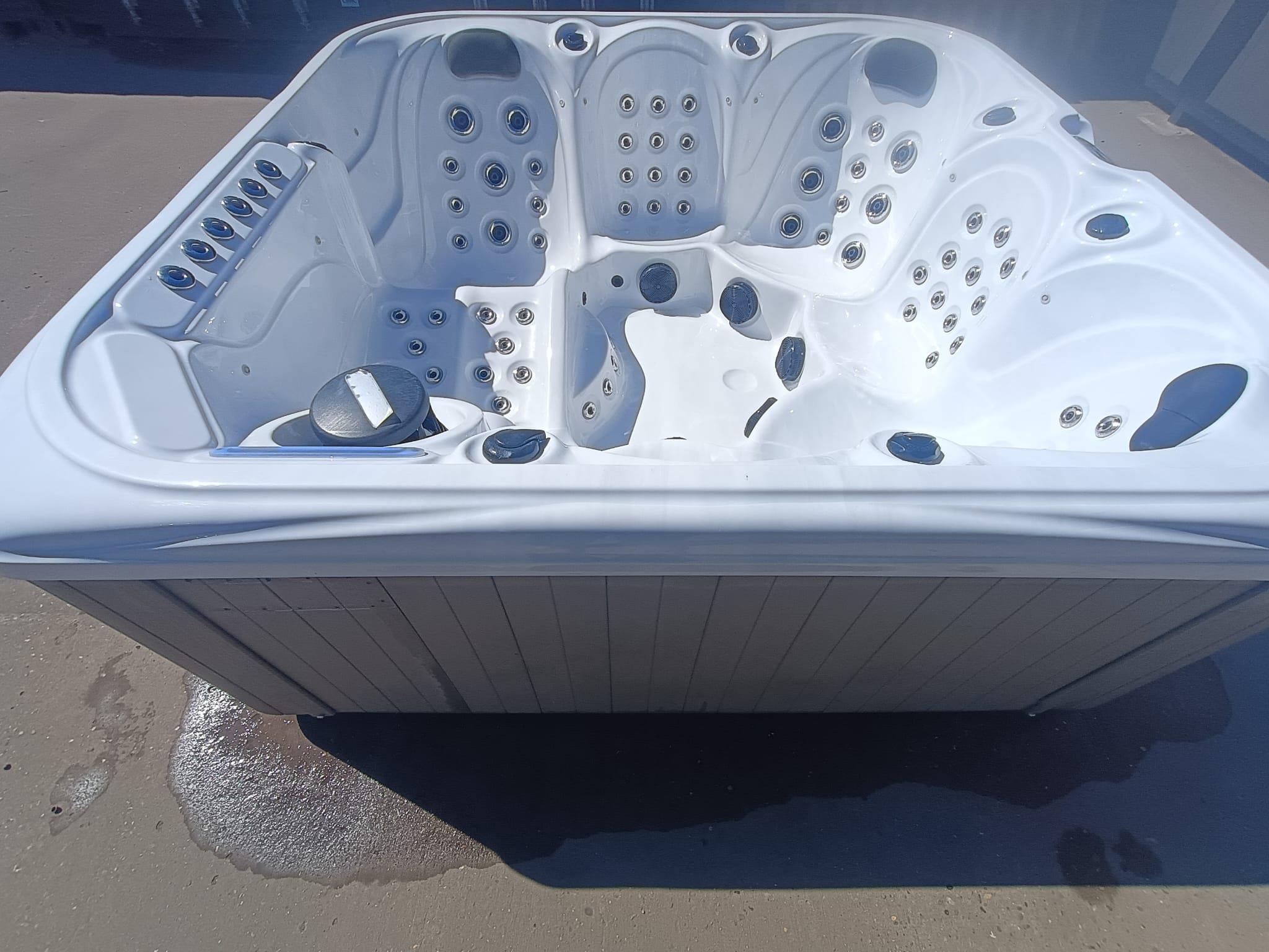 laguna wave 2