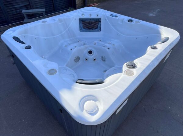 Poseidon Bay V1