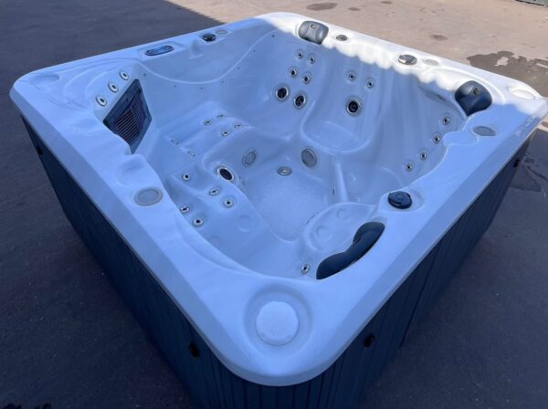 Poseidon Bay V1